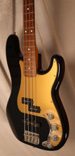 Load image into Gallery viewer, Fender Black Deluxe P-Bass Special Active 4-string electric bass Made in Mexico 2008