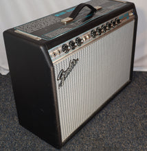 Load image into Gallery viewer, Fender '68 Custom Deluxe Reverb Reissue 1x12 Tube Combo Amp with footswitch and cover