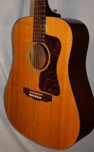 Load image into Gallery viewer, Guild USA D-25NT Dreadnought Acoustic with case used vintage 1994 Westerly Rhode Island