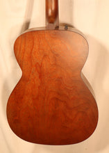 Load image into Gallery viewer, Art & Lutherie 045570 Legacy Bourbon Burst Concert Hall Acoustic Store Demo / B-stock / new old stock