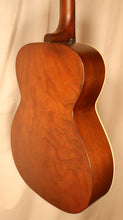 Load image into Gallery viewer, Art & Lutherie 045570 Legacy Bourbon Burst Concert Hall Acoustic Store Demo / B-stock / new old stock