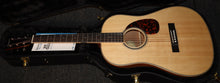 Load image into Gallery viewer, Larrivee BT-40 Mahogany Legacy Series Baritone Acoustic Guitar with case 27" Scale