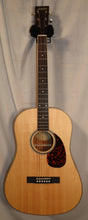 Load image into Gallery viewer, Larrivee BT-40 Mahogany Legacy Series Baritone Acoustic Guitar with case 27" Scale
