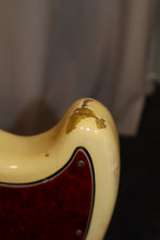 Load image into Gallery viewer, Fender MusicMaster II Olympic White vintage 1966 24" Scale electric guitar