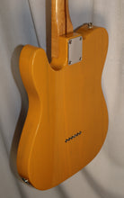 Load image into Gallery viewer, Fender Made in Mexico Special Edition Deluxe Ash Telecaster Butterscotch Blonde Ash Body Maple Fretboard used 2018