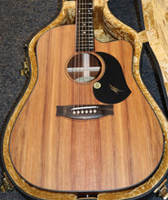 Load image into Gallery viewer, Maton Blackwood Series EBW70C Dreadnought Cutaway Acoustic Electric Guitar with case NEW