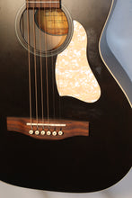 Load image into Gallery viewer, Art & Lutherie Roadhouse Faded Black Solid Cedar Top Parlor Acoustic Guitar (Model # 045532) B-stock