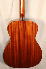 Load image into Gallery viewer, Blueridge Contemporary Series 000 Acoustic Guitar with gig bag used