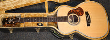 Load image into Gallery viewer, Maton ER90 Traditional Natural Acoustic Electric Guitar with case Open Box / B-Stock