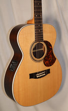 Load image into Gallery viewer, Maton ER90 Traditional Natural Acoustic Electric Guitar with case Open Box / B-Stock
