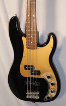 Load image into Gallery viewer, Fender Black Deluxe P-Bass Special Active 4-string electric bass Made in Mexico 2008