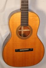 Load image into Gallery viewer, Huss and Dalton 00-SP Custom Parlor Acoustic Guitar with tweed case 2009 Recently Setup