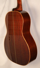 Load image into Gallery viewer, Huss and Dalton 00-SP Custom Parlor Acoustic Guitar with tweed case 2009 Recently Setup