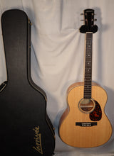 Load image into Gallery viewer, Larrivee L-05 Select Series Mahogany Back & Sides Spruce Top Gloss Finish Acoustic Guitar with case B-stock - Natural Gloss