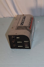Load image into Gallery viewer, VHT Valvulator I Vacuum Tube Buffer + Power Supply used
