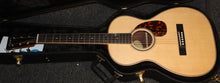 Load image into Gallery viewer, Larrivee OO‐40R Legacy Series Indian Rosewood Back & Sides Acoustic Guitar with case B-stock