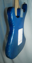 Load image into Gallery viewer, Fender USA Highway 1 Straocaster Sapphire Blue Transparent Satin Acrylic Lacquer Fnish Rosewood Fingerboard 2002 used Strat
