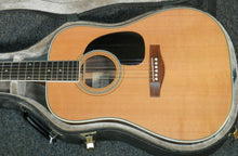 Load image into Gallery viewer, A LoPrinzi LR-20 Dreadnought Acoustic Guitar with case used