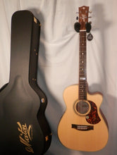 Load image into Gallery viewer, Maton EBG808TEC Tommy Emmanuel Acoustic Electric Guitar with case NEW
