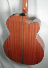 Load image into Gallery viewer, Takamine CB30CELH-NAT Natural Left-Handed Acoustic Electric Bass NEW