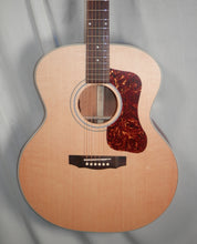 Load image into Gallery viewer, Guild USA F-40E Natural Satin Jumbo Acoustic Electric