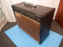 Load image into Gallery viewer, Vox VR30R Valve Reactor VR30 Reverb Hybrid Guitar Combo Amp used