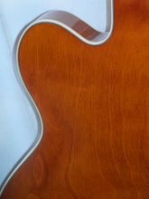 Load image into Gallery viewer, Gretsch Streamliner G2410TG/SNGBRL Single Cut Barrel Stain Finish Bigsby Hollow Body Electric Guitar used