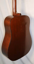 Load image into Gallery viewer, Martin D-18 Dreadnought Acoustic Guitar with original case Vintage 1970 D18
