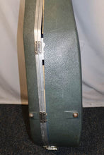 Load image into Gallery viewer, Martin D-18 Dreadnought Acoustic Guitar with original case Vintage 1970 D18