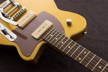 Load image into Gallery viewer, Reverend Charger 290 with Bigsby Venetian Gold Electric Guitar NEW