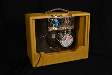 Load image into Gallery viewer, Victoria Vintage Tweed Model 5112 Tube Combo (Original Fender Champ repro w/ Eminence Legend 12" speaker) New