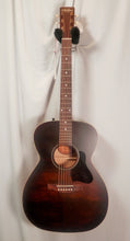 Load image into Gallery viewer, Art & Lutherie 045570 Legacy Bourbon Burst Concert Hall Acoustic