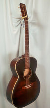 Load image into Gallery viewer, Art & Lutherie 045570 Legacy Bourbon Burst Concert Hall Acoustic
