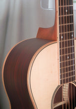 Load image into Gallery viewer, Larrivee P-03R Recording Series Parlor Acoustic Rosewood Back & Sides Satin Natural with case