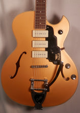 Load image into Gallery viewer, Guild Starfire I SC Jet90 Single Cut Semi-Hollow w/ Vibrato Tailpiece Satin Gold