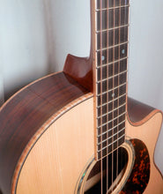 Load image into Gallery viewer, Larrivee LV-09 Rosewood Artist Series Cutaway Acoustic Natural Gloss Finish with case