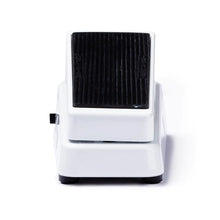 Load image into Gallery viewer, Dunlop 105Q Cry Baby Bass Wah