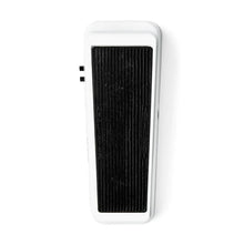 Load image into Gallery viewer, Dunlop 105Q Cry Baby Bass Wah