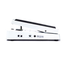 Load image into Gallery viewer, Dunlop 105Q Cry Baby Bass Wah