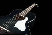 Load image into Gallery viewer, Art & Lutherie 047703 Roadhouse High Gloss Indigo Burst Q-Discrete