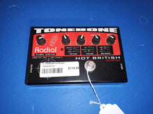 Load image into Gallery viewer, Radial Tonebone Hot British 2010s - Red and Black
