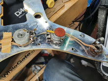 Load image into Gallery viewer, Fender Jazzmaster Sunburst vintage 1966 with reissue Fender case Setup for optimal playability
