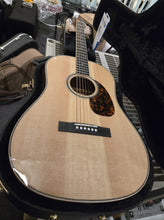 Load image into Gallery viewer, Larrivee BT-44 Mahogany Legacy Series High-Gloss Finish Baritone Acoustic Electric Guitar with case 27" Scale
