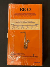 Load image into Gallery viewer, Rico RKA2520 Tenor Saxophone Reeds - Strength 2.0 (25-Pack)
