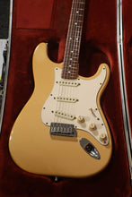 Load image into Gallery viewer, Fender American Standard Stratocaster Vintage White / Butterscotch electric guitar with case vintage 1984-88 AS-IS
