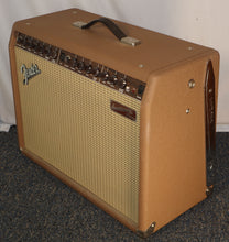 Load image into Gallery viewer, Fender Acoustasonic Junior Acoustic Guitar Combo Amp with cover used
