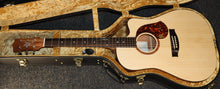 Load image into Gallery viewer, Maton Solid Road Series SRS70C Natural Satin Finish Dreadnought Cutaway Acoustic Electric with case NEW
