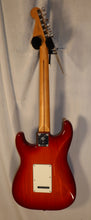 Load image into Gallery viewer, Fender Made in Mexico Player II Stratocaster Aged Cherry Burst used 2025
