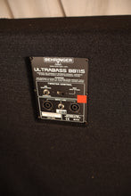 Load image into Gallery viewer, Behringer UltraBass BB115 1x15" Bass Speaker Cabinet used LOCAL PICKUP
