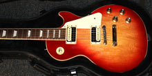 Load image into Gallery viewer, Gibson Les Paul Classic Cherry Sunburst with case 2023
